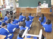 ３年